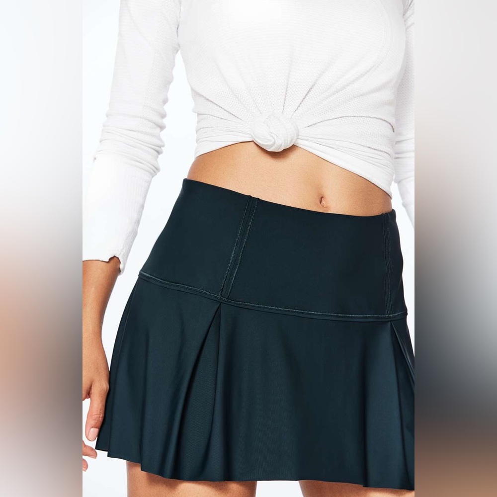 Lululemon Lost in the Pace Skirt in Submarine